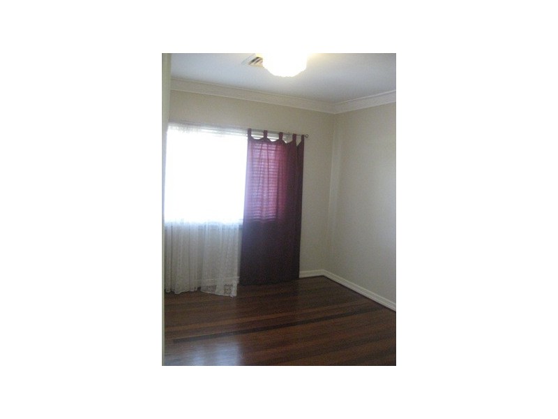 24 Dawn Street, Kedron QLD 4031