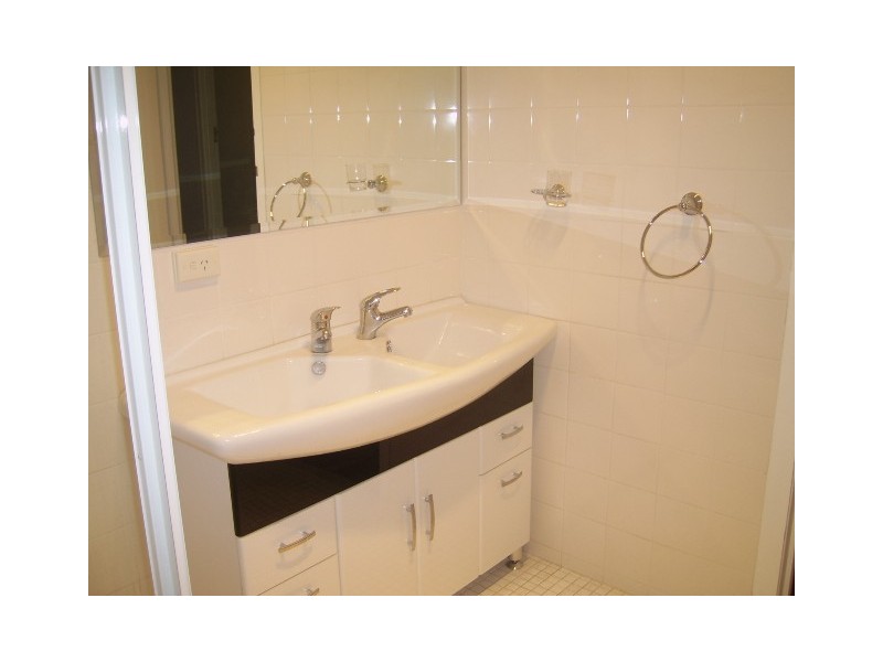 24 Dawn Street, Kedron QLD 4031