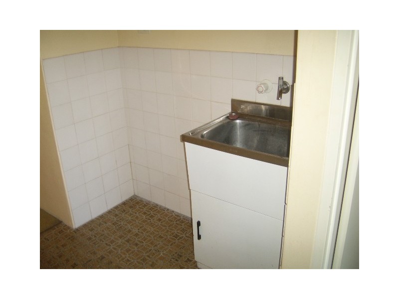 1/11 Depper St, Toowong QLD 4066