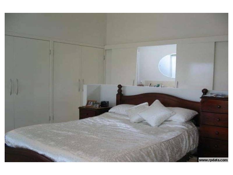 23 Eppalong Street, The Gap QLD 4061