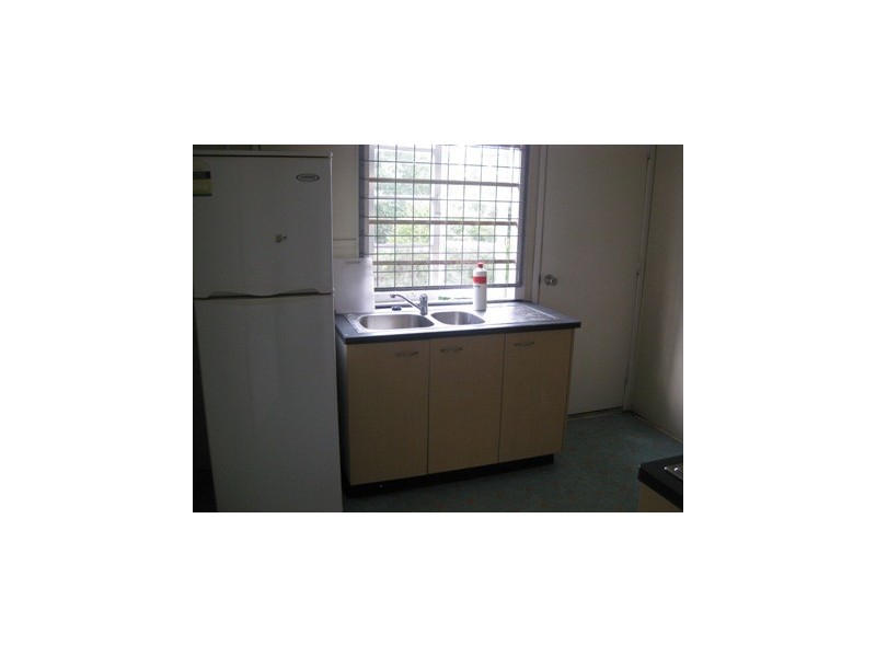 Room 12 2 Rochester Tce, Kelvin Grove QLD 4059