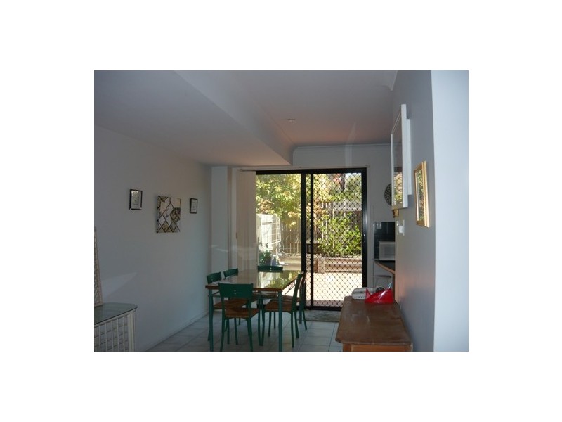 3/242 Pickering Street, Gaythorne QLD 4051