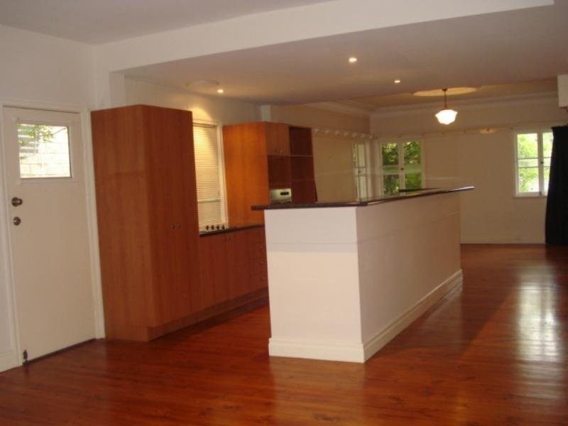 116 Gailey Road / (also known as 9 Highview Terrace), St Lucia QLD 4067