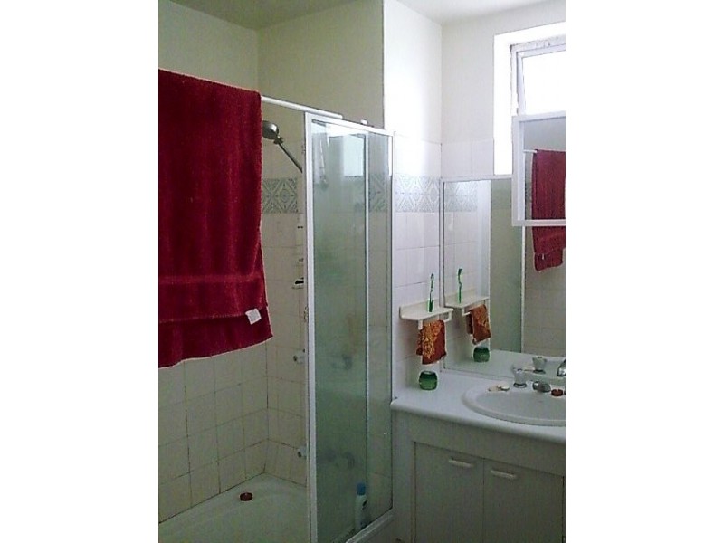 1/15 Bellevue Terrace, St Lucia QLD 4067