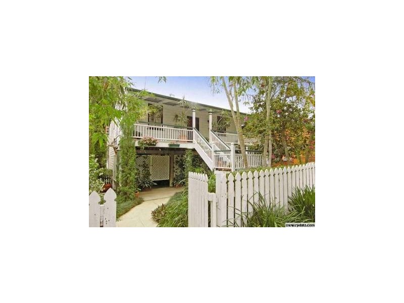 12 ELLA STREET, Red Hill QLD 4059
