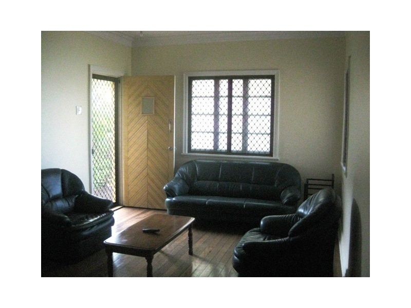 104 Butterfield St, Herston QLD 4006