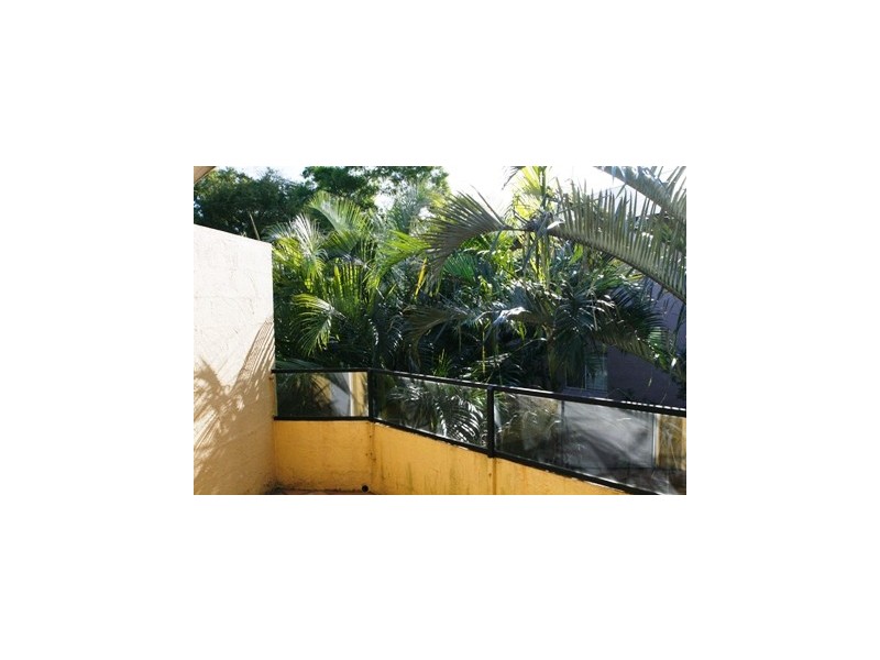 2/5 Bergin Street, Milton QLD 4064