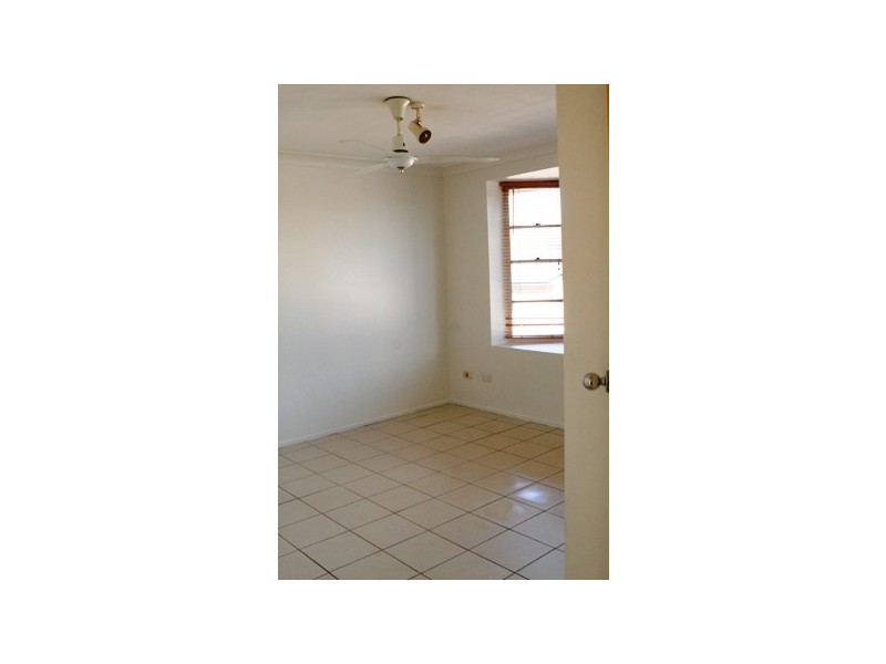 2/5 Bergin Street, Milton QLD 4064