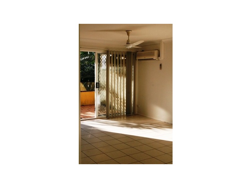 2/5 Bergin Street, Milton QLD 4064