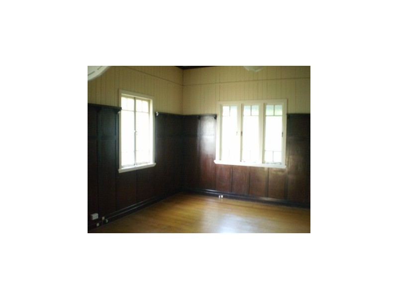 66 Peach Street, Greenslopes QLD 4120