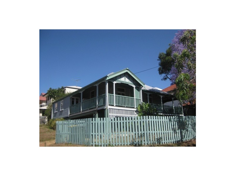 11 Camden Street, Albion QLD 4010