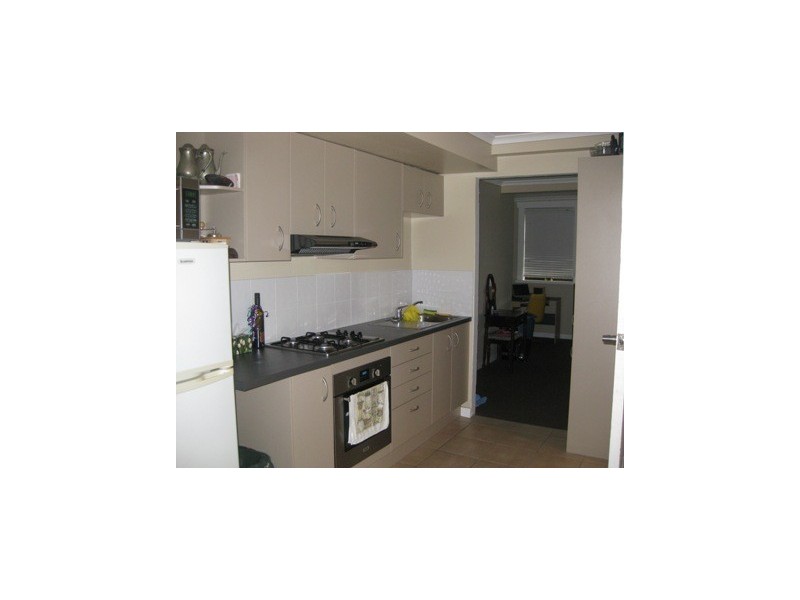 2/27 Kaye Street, Bardon QLD 4065