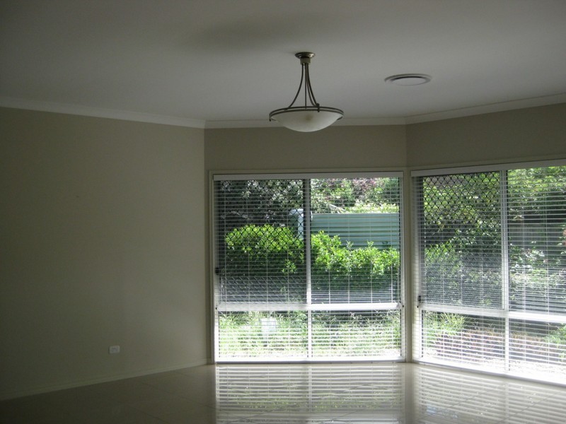 10 Parkview Street, The Gap QLD 4061