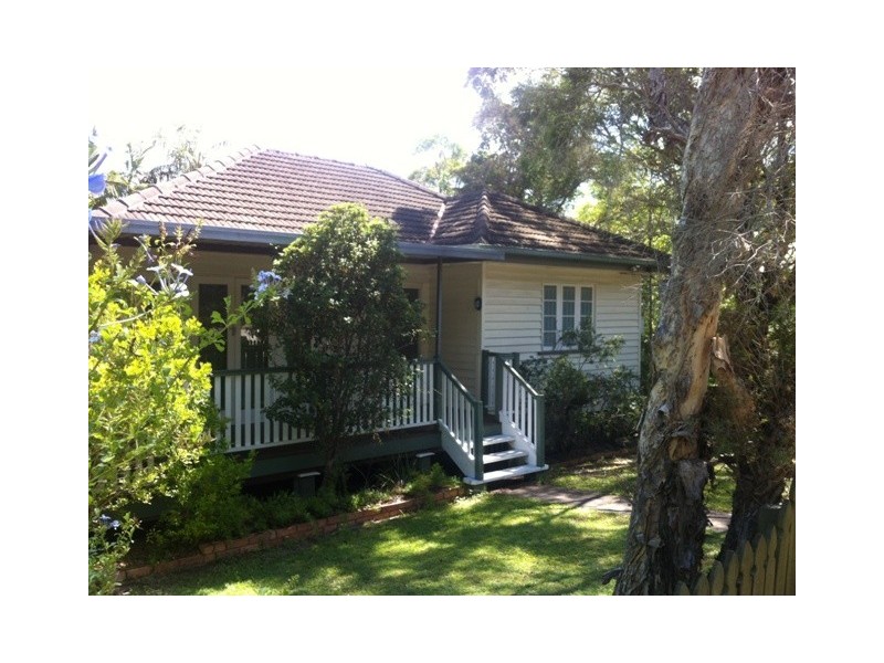 36 Buxton Street, Ashgrove QLD 4060