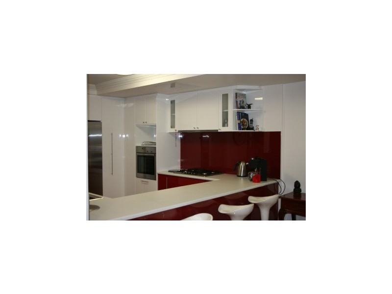 2/5 BRAMSTON TERRACE, Herston QLD 4006