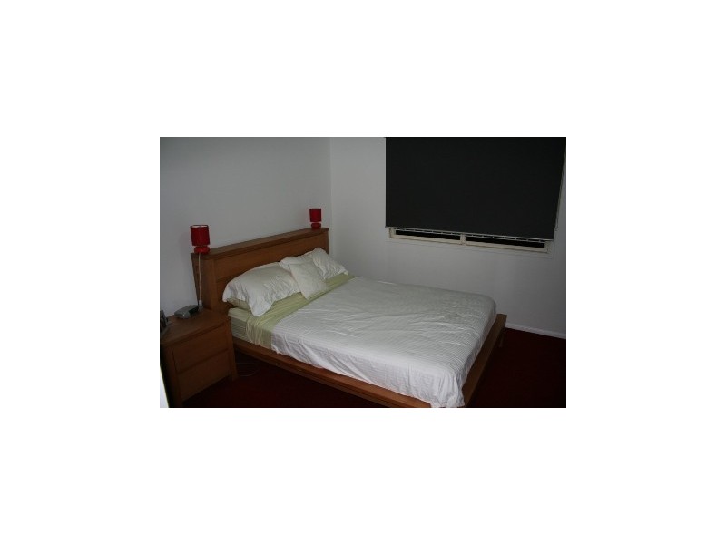 2/5 BRAMSTON TERRACE, Herston QLD 4006