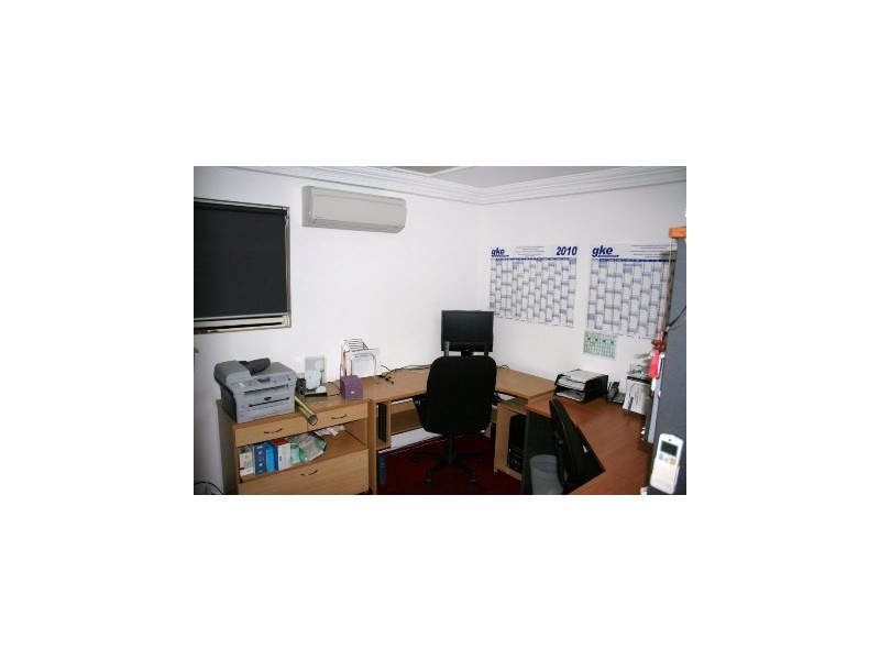 2/5 BRAMSTON TERRACE, Herston QLD 4006