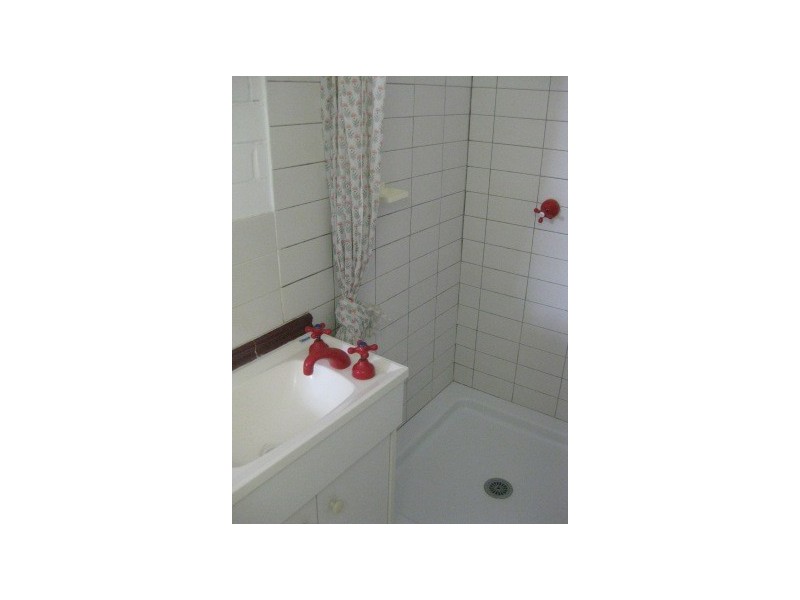 1 McCaul Street, Taringa QLD 4068