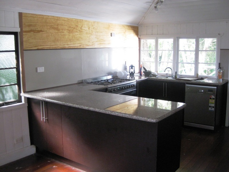 60  Rosecliffe Street, Highgate Hill QLD 4101