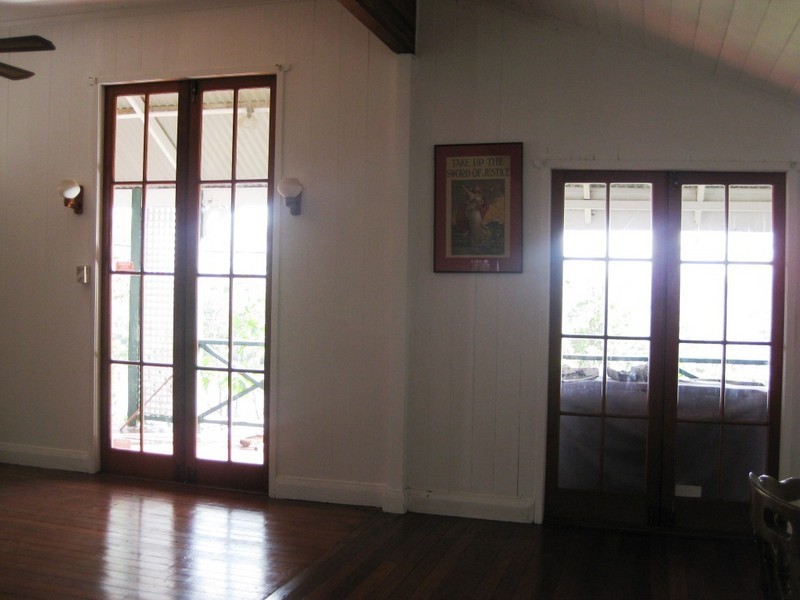 60  Rosecliffe Street, Highgate Hill QLD 4101