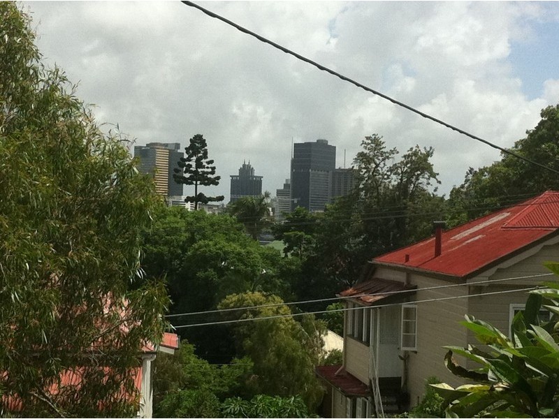 17  Chermside Street, Highgate Hill QLD 4101