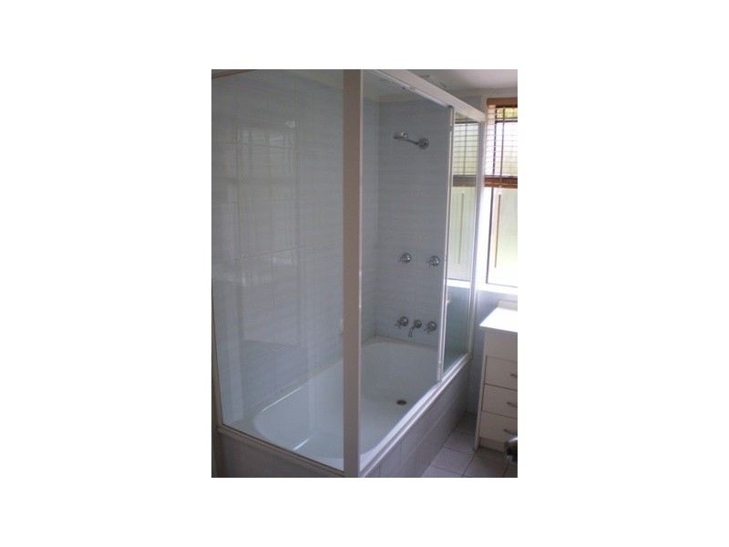 2/40 Swan Street, Gordon Park QLD 4031