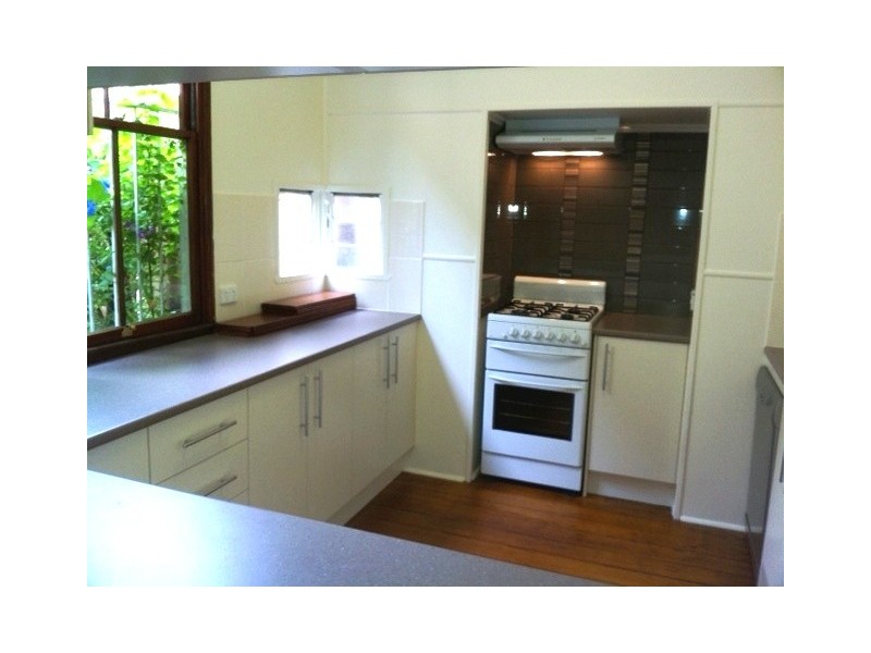 17 AVON STREET, Paddington QLD 4064