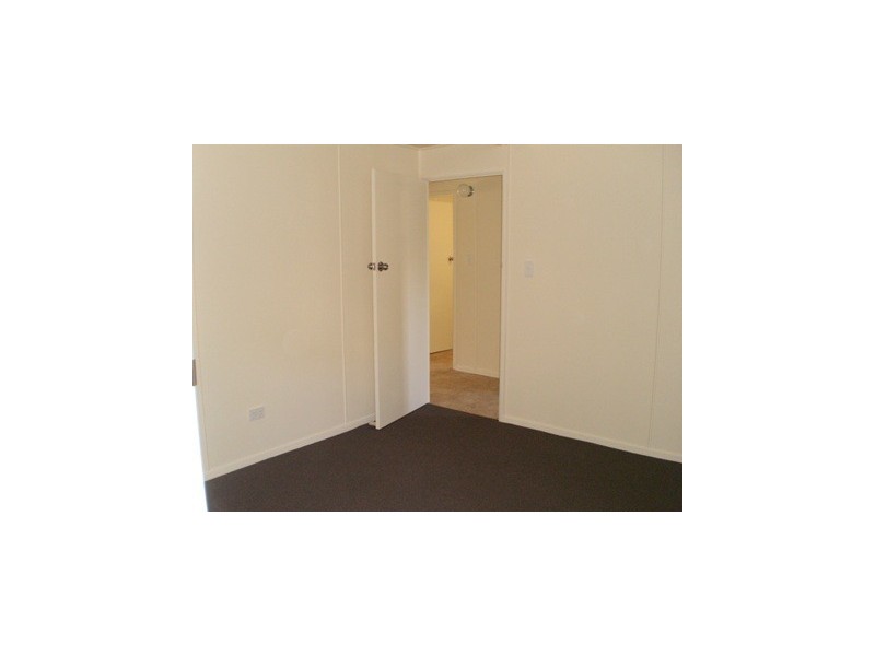 121 Fairfield Road, Fairfield QLD 4103