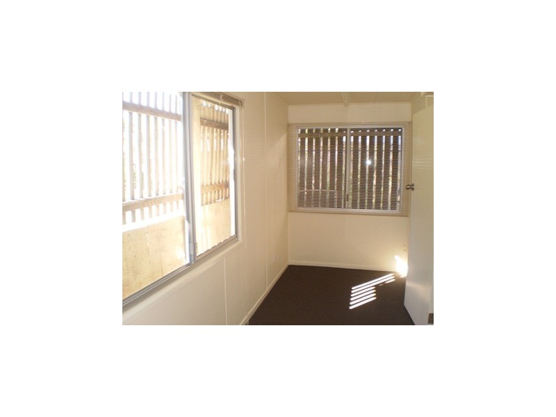 121 Fairfield Road, Fairfield QLD 4103