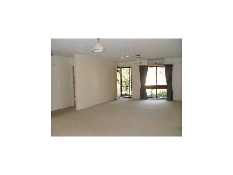 16 Rinora Street, Corinda QLD 4075