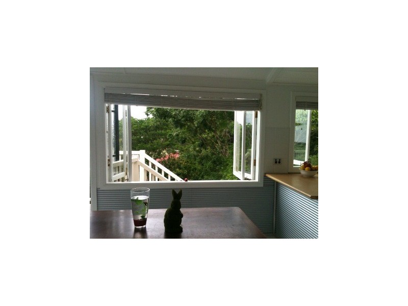 121 Coopers Camp Road, Bardon QLD 4065