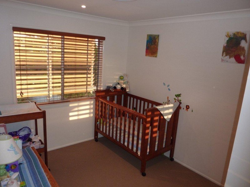 15 Mayfair Street, Alexandra Hills QLD 4161