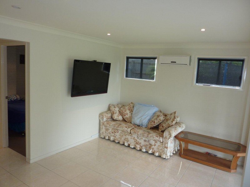 15 Mayfair Street, Alexandra Hills QLD 4161