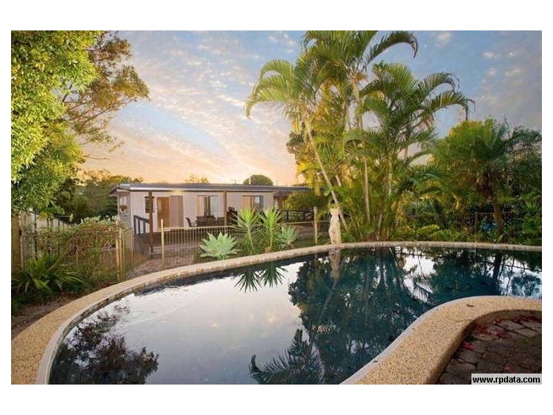 30 Woodside Street, The Gap QLD 4061