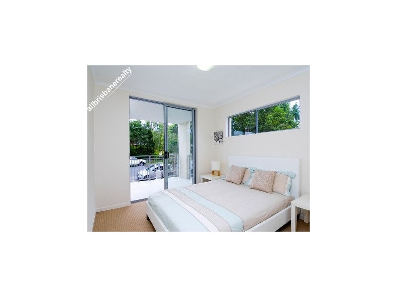 9/3  Wickham Street, Newmarket QLD 4051