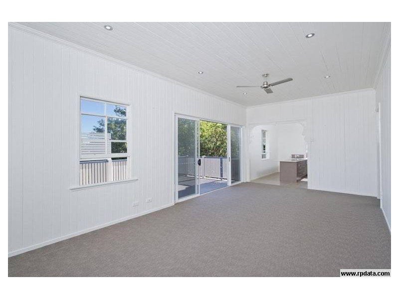 4 Bridge Street, Red Hill QLD 4059