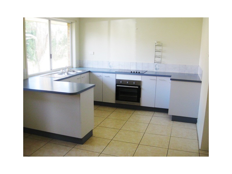9 Dorking Court, Alexandra Hills QLD 4161