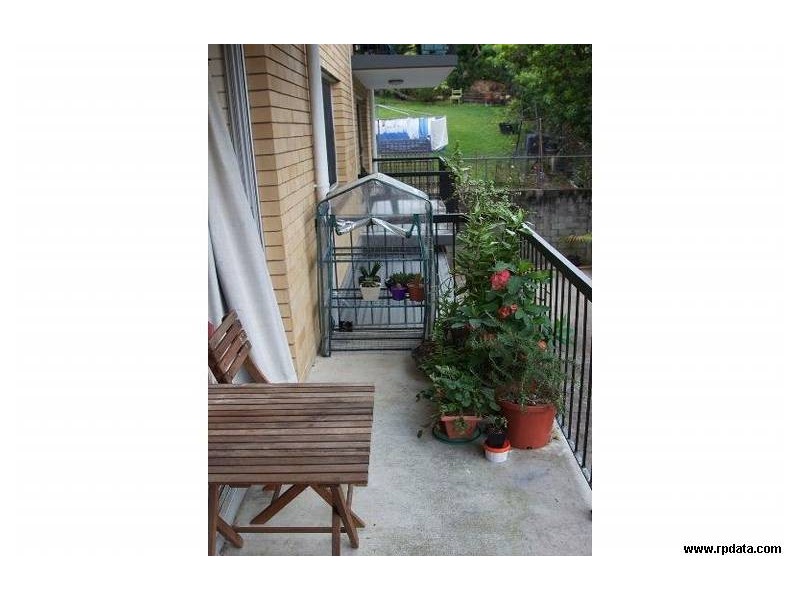 2/32 Tamar Street, Annerley QLD 4103