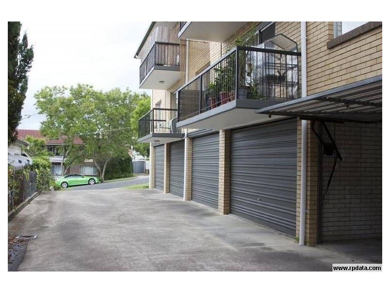 2/32 Tamar Street, Annerley QLD 4103