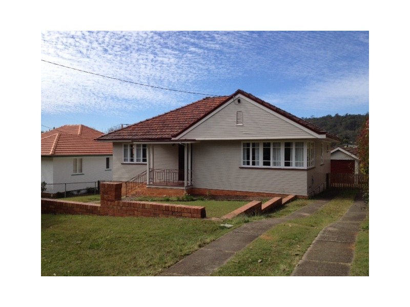 8 CORSICA STREET, Moorooka QLD 4105