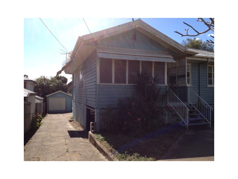 11 Grosvenor Street, Yeerongpilly QLD 4105