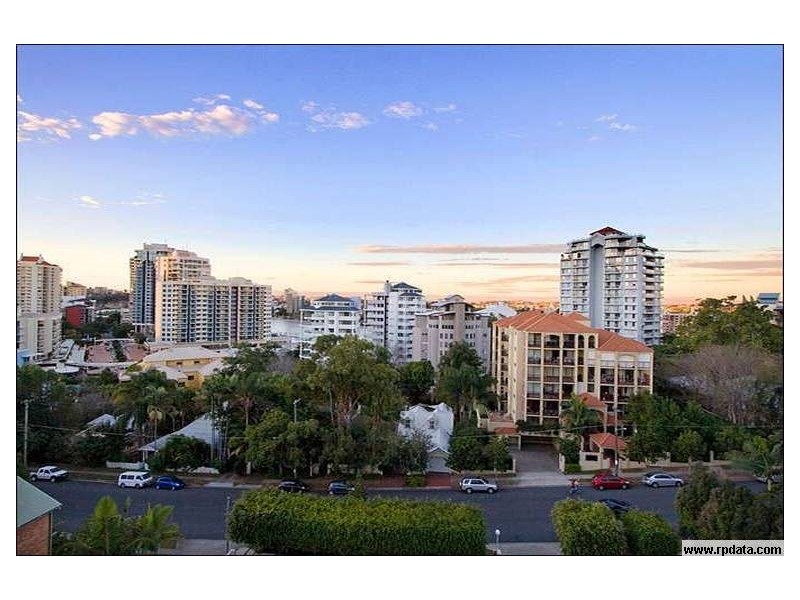 24/57 Lambert Street, Kangaroo Point QLD 4169