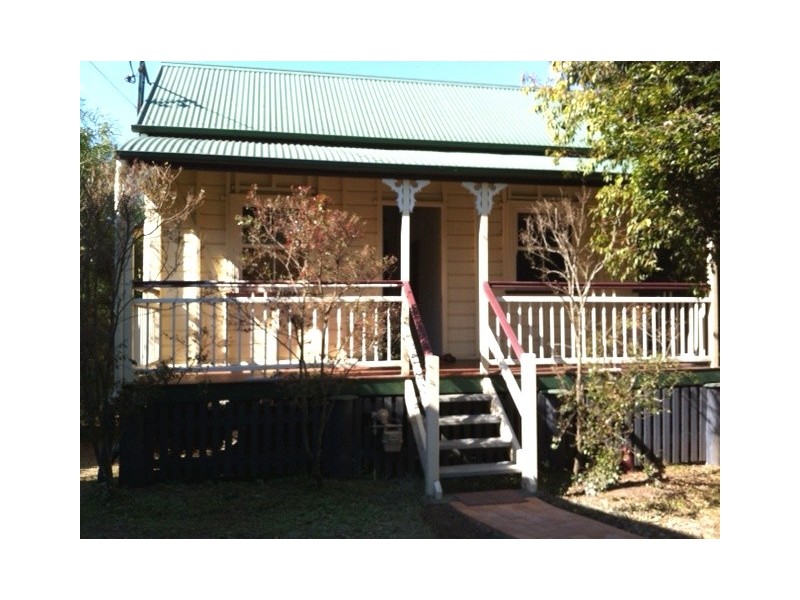 35A Bangalla Street, Auchenflower QLD 4066