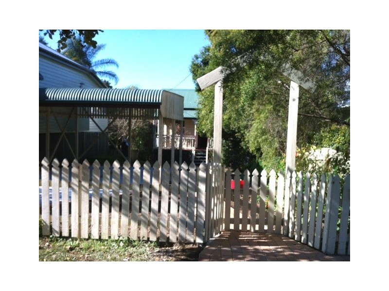 35A Bangalla Street, Auchenflower QLD 4066