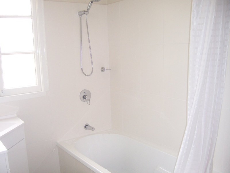 9 Grosvenor Street, Yeerongpilly QLD 4105