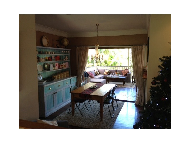 185  Taringa Parade, Taringa QLD 4068