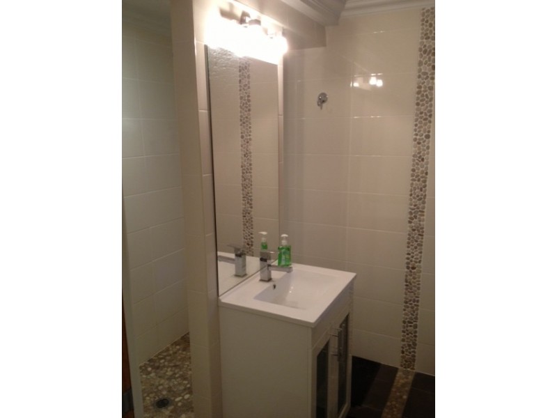 185  Taringa Parade, Taringa QLD 4068