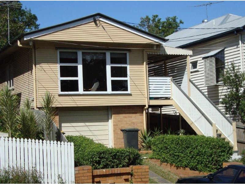 9 Oakwal Terrace, Windsor QLD 4030