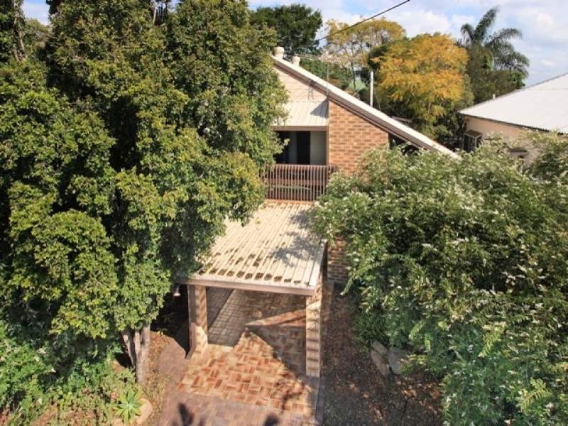 9 Killarney Street, Yeronga QLD 4104