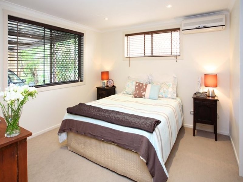 9 Killarney Street, Yeronga QLD 4104